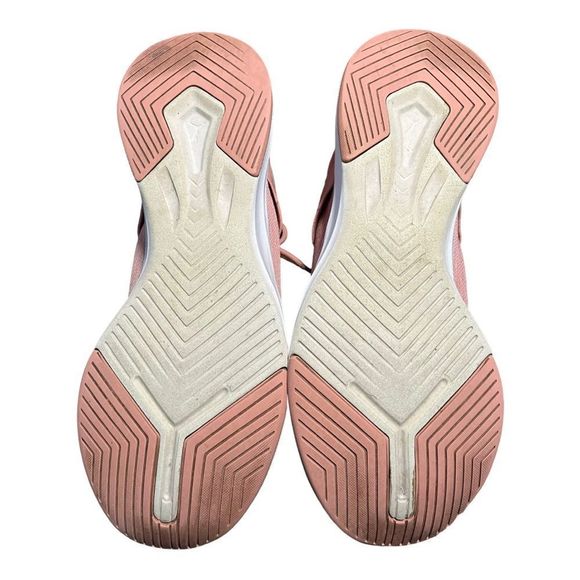 Puma pink sneakers size 7.5 GUC - Picture 6 of 8